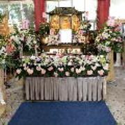 (南殯館內)丁級廳靈堂佈置6尺排花