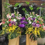典雅花柱
