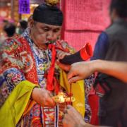 半日藥懺法事功德道長六名(前場道長1名+道士2名+後場3名)