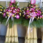 追思高架花籃(限彰化市立殯儀館內)