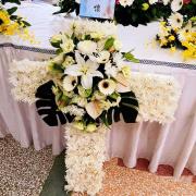 追思十字花架