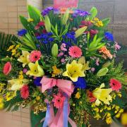 A03 典雅高架花籃