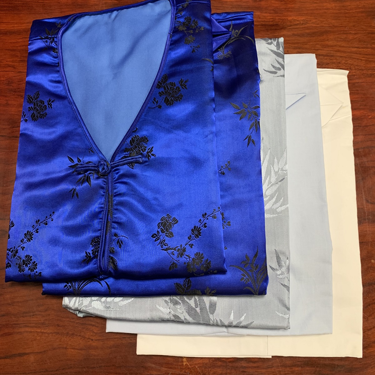 【中式台製】女性旗袍絲緞藍色套組
