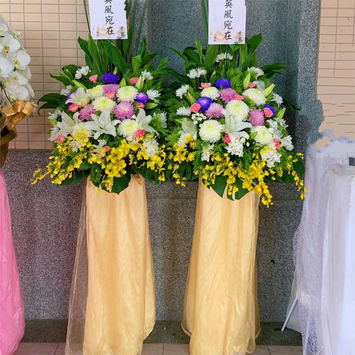 A款高架花籃(限殯儀館告別式)(無法指定款式)
