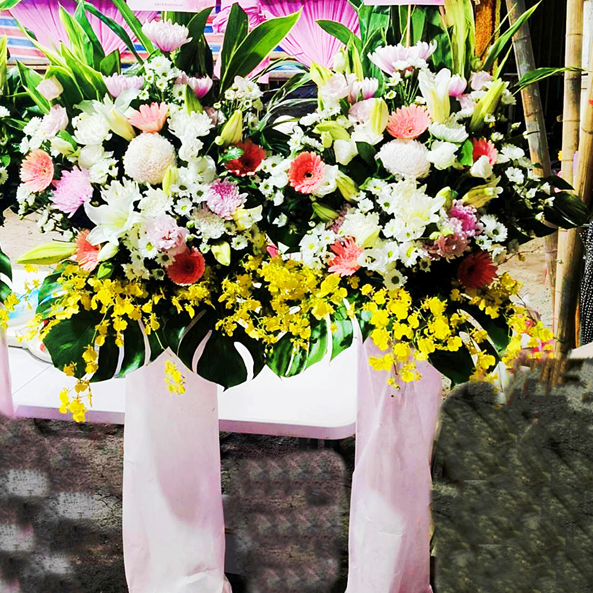 高雅高架花籃(F款) (限殯儀館告別式)